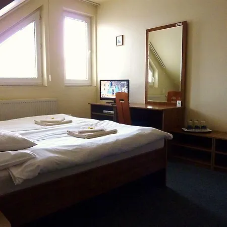 Konukevi Tiberia 4*