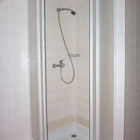 Tiberia 3* Trenčín