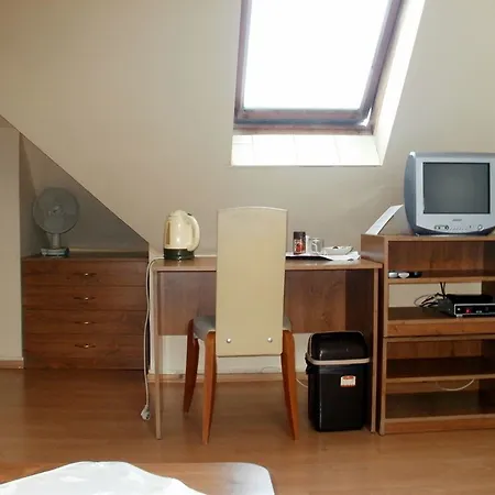 Tiberia 2* Trencin
